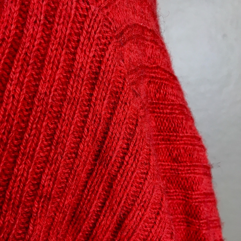 EILEEN FISHER Yak Sweater Red Size Small - Picture 7 of 8
